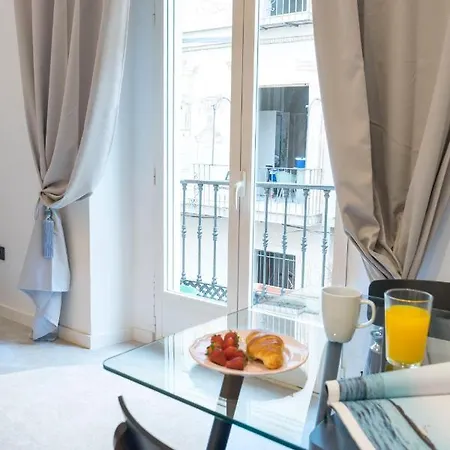 Acogedor Apartamento En Pleno Centro De By Sharingco Apartment *