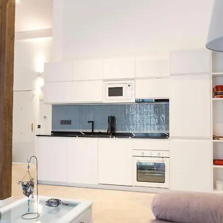 Acogedor Apartamento En Pleno Centro De By Sharingco Malaga