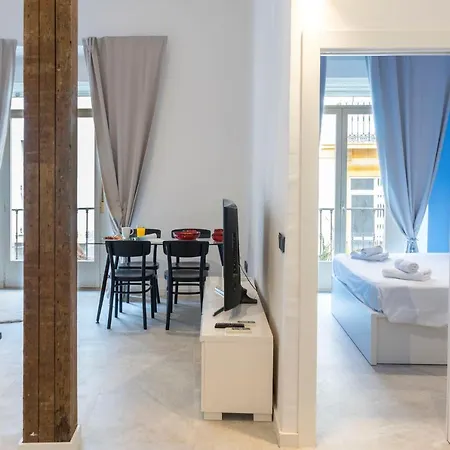 Acogedor Apartamento En Pleno Centro De By Sharingco * Malaga