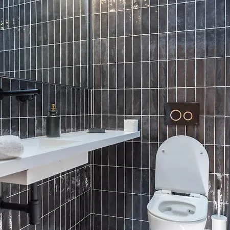 Acogedor Apartamento En Pleno Centro De By Sharingco Apartment Malaga